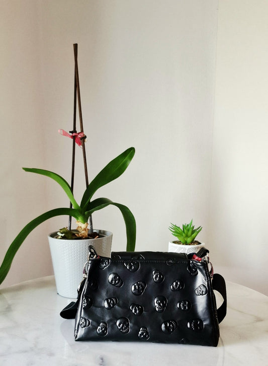 Sac à mains " Dark Bee "